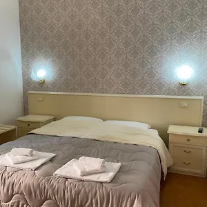  Pensión Residenza